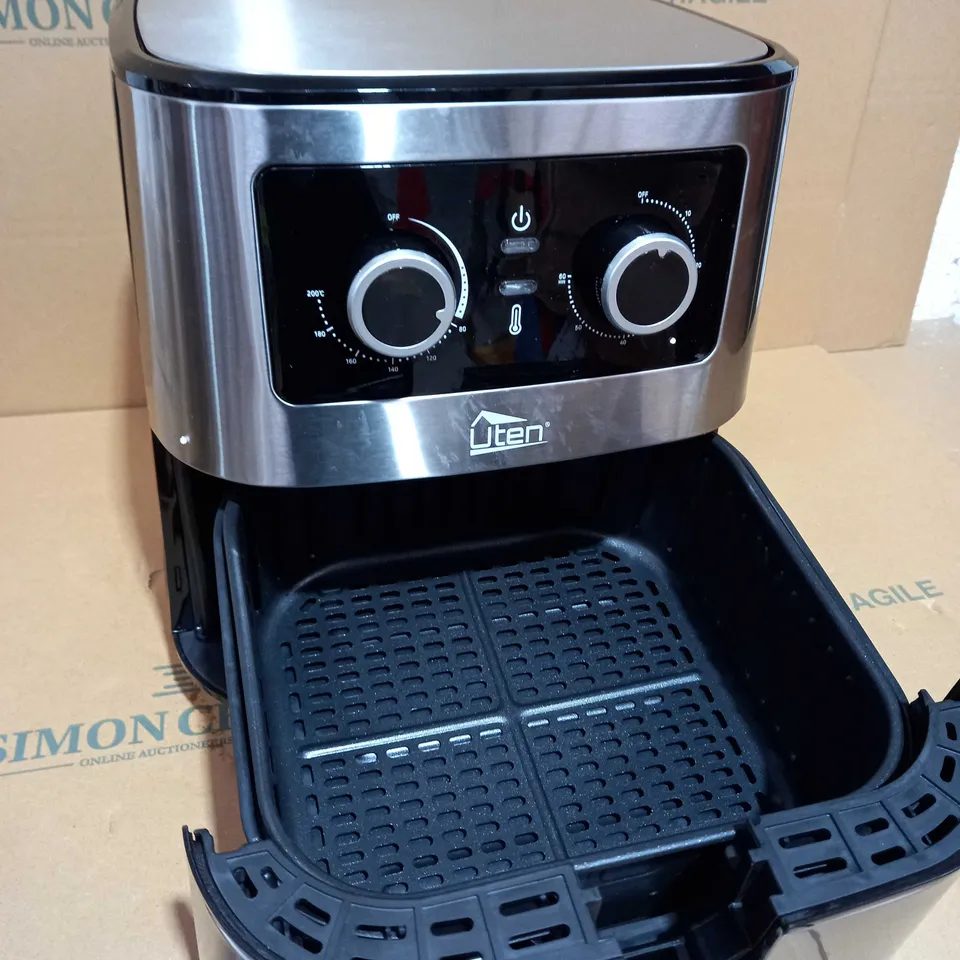 UTEN 5.5L 1700W AIR FRYER 