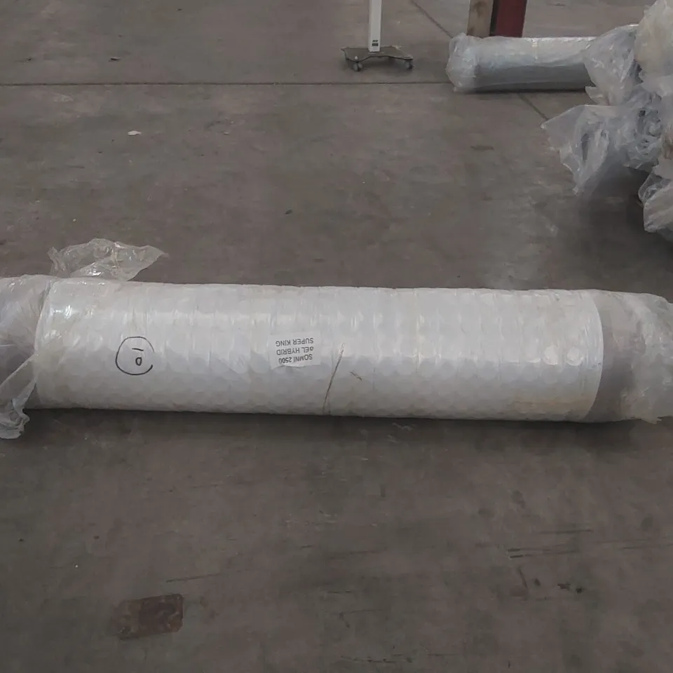 BRAND NEW BAGGED AND ROLLED SOMNI 2500 HEL HYBRID MATTRESS - 6FT SUPER KING