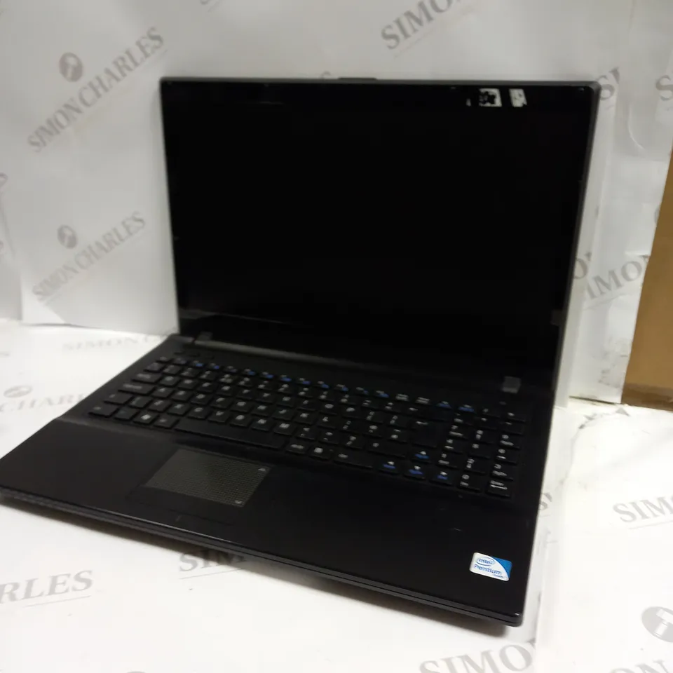 RM W76T LAPTOP 