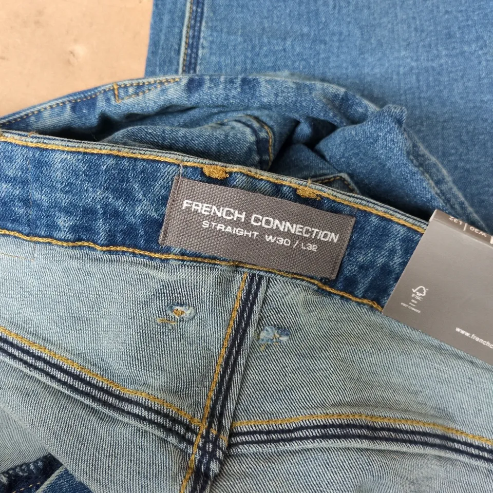 FRENCH CONNECTION STRAIGHT FIT JEANS IN BLUE - W30/L32