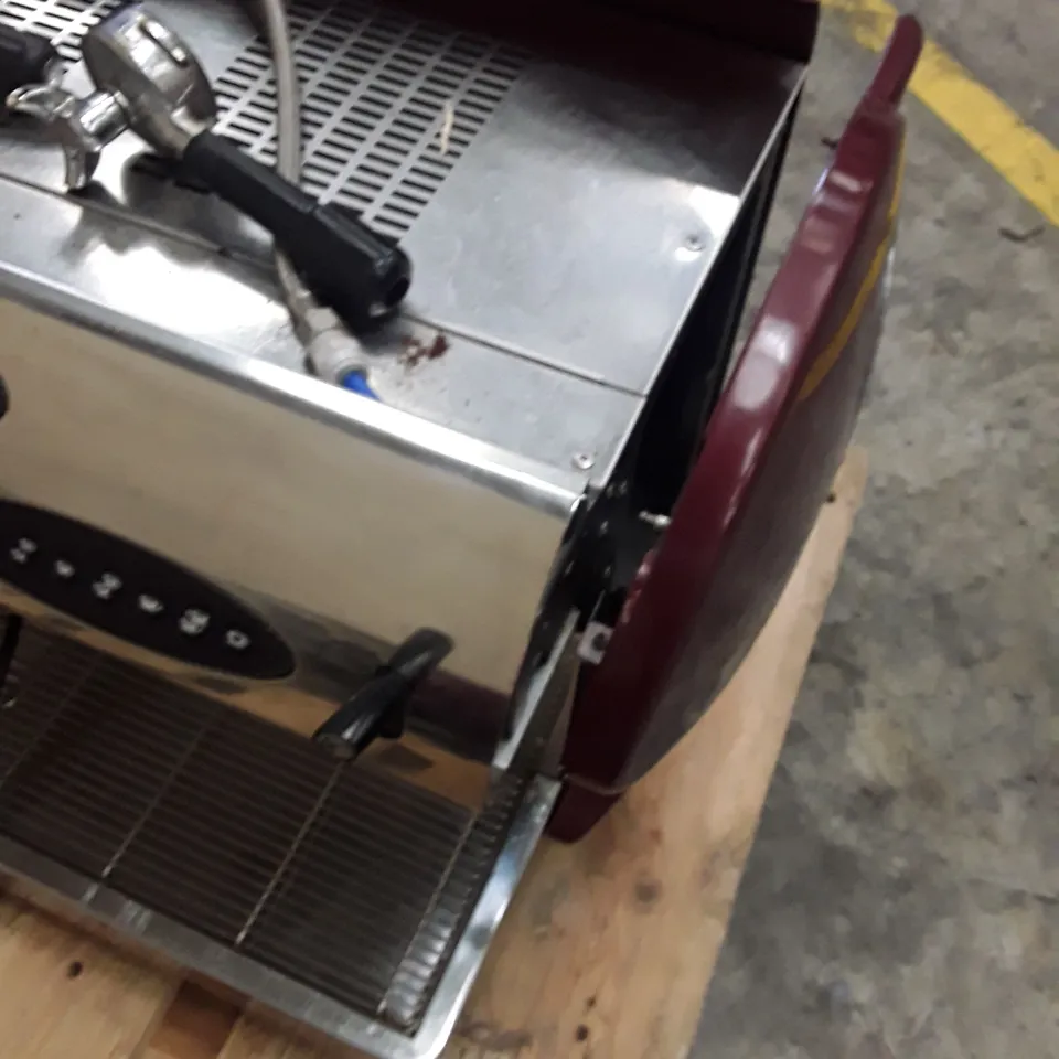 CARIMALI 2-GROUP COMMERCIAL COFFEE MACHINE 