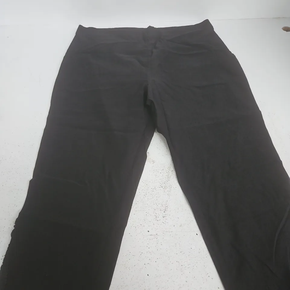 ROMAN 20 WOMEN'S TROUSERS – BLACK, UK SIZE 20 (US 11)