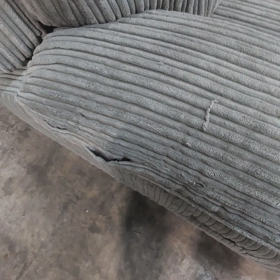 QUALITY DESIGNER BARON 3 SESTER MANUAL RECLINER SOFA