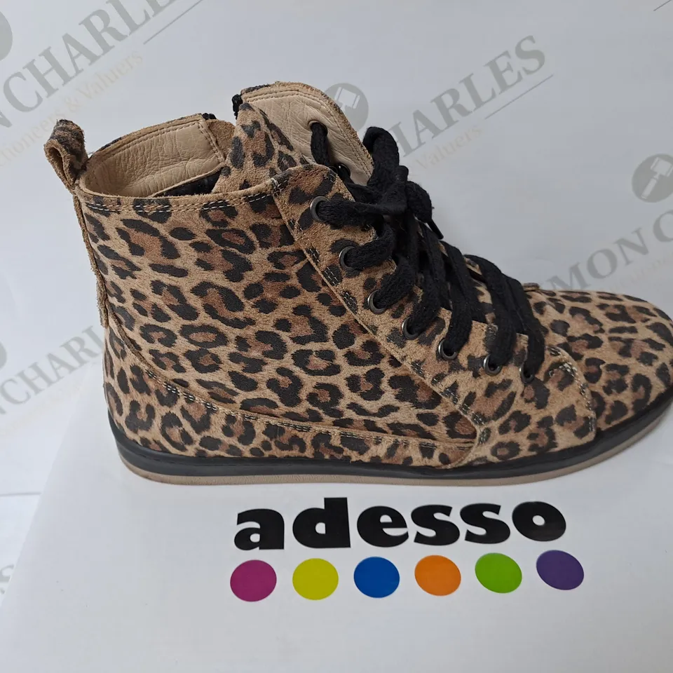 BOXED ADEESO LEOPARD STYLE BOOTS SIZE 6
