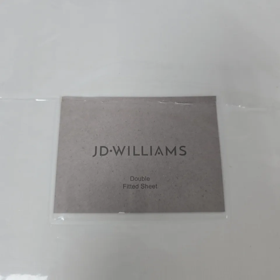 JD WILLIAMS DOUBLE FITTED SHEET – WHITE