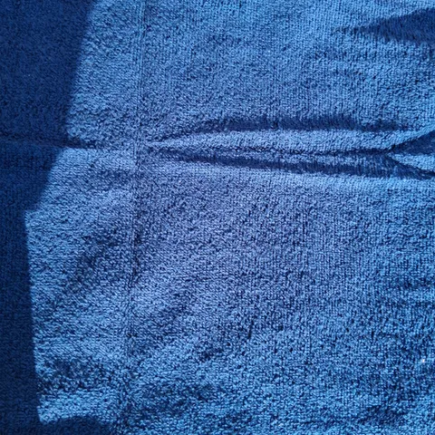APPROXIMATELY 48 BRAND NEW JUST WISHES 50 X 90CM HAND TOWELS
