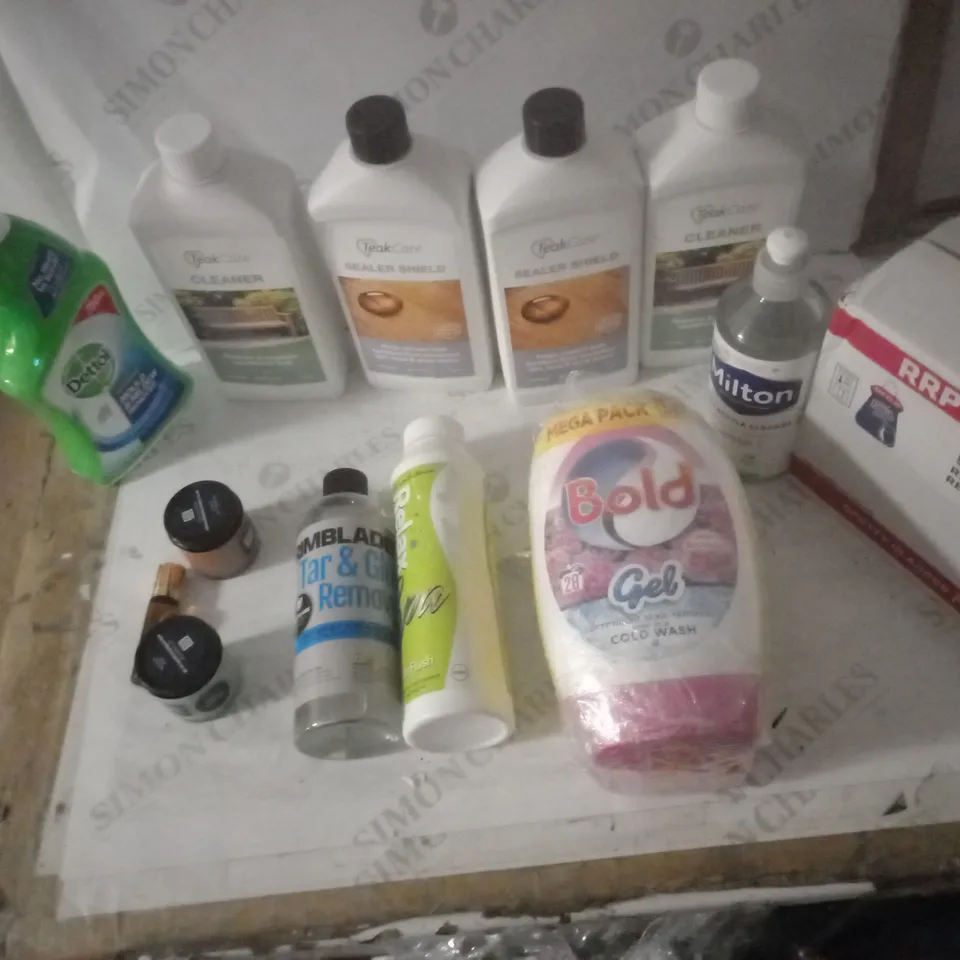 APPROXIMATELY 16 ASSORTED PRODUCTS TO INCLUDE; NATURAL PAINT, BOLD WASHING UP