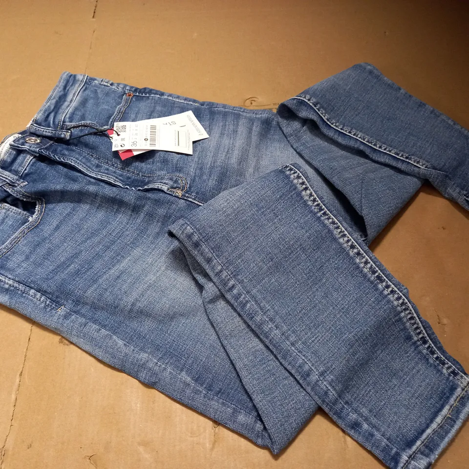 STRADIVARIUS SKINNY SUPER HIGH WAIST - UK 8