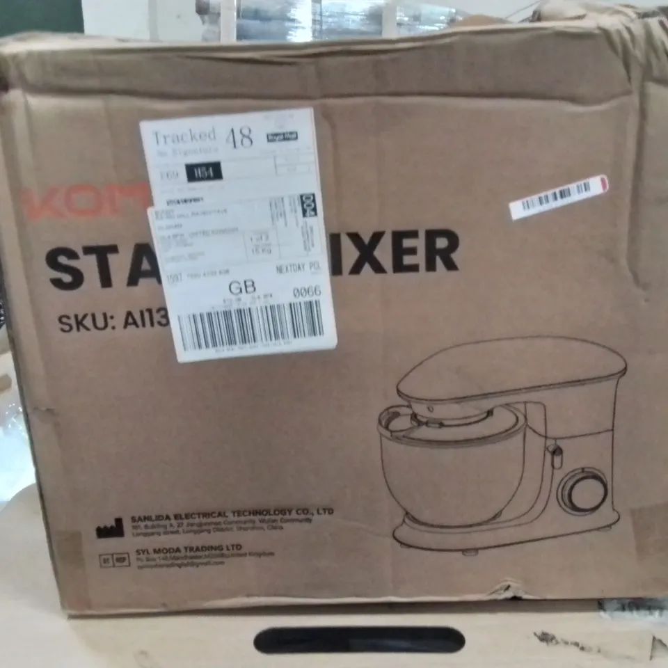 BOXED CAKE STAND MIXER 