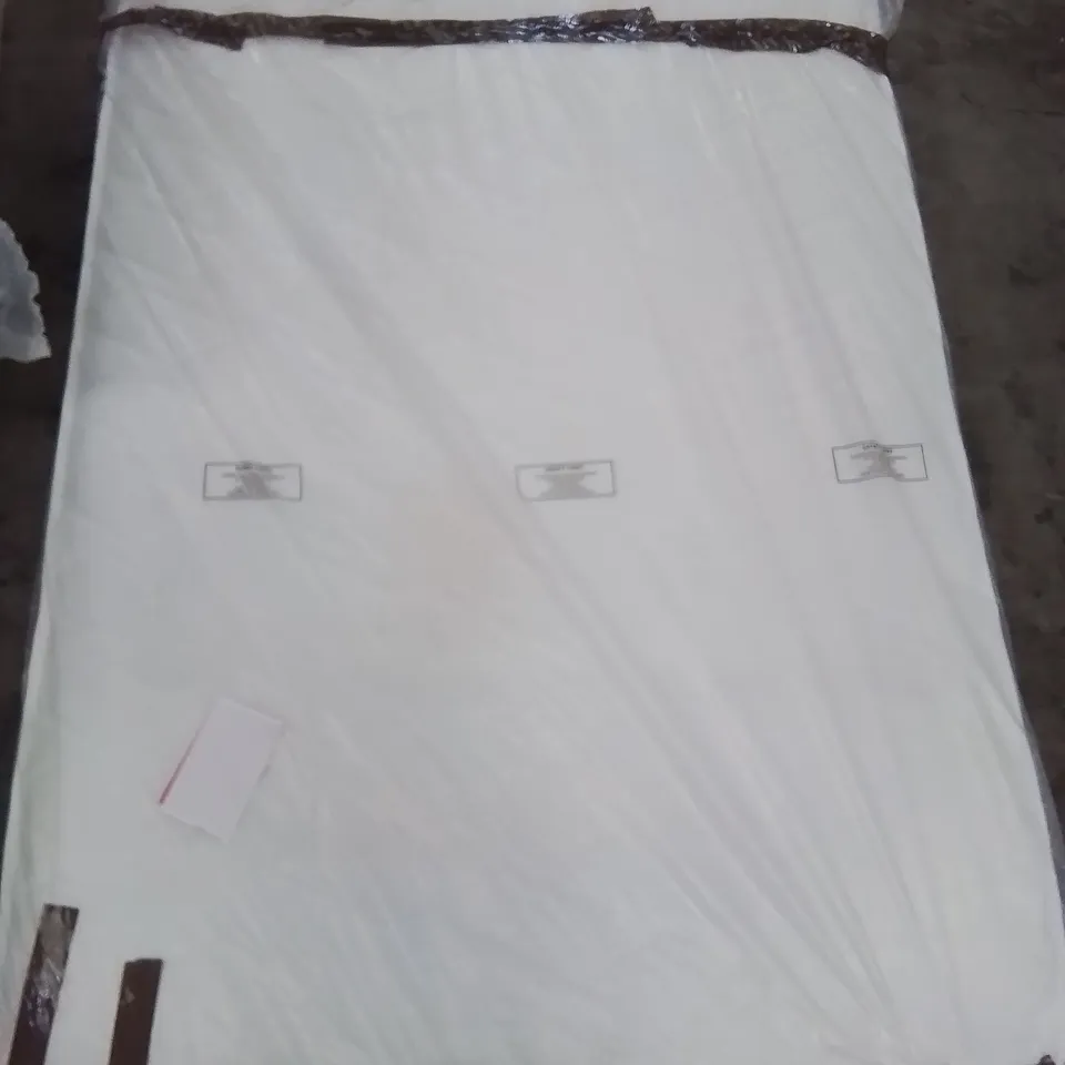 QUALITY BAGGED 4'6" DOUBLE HYBRID MEMORY FOAM MATTRESS