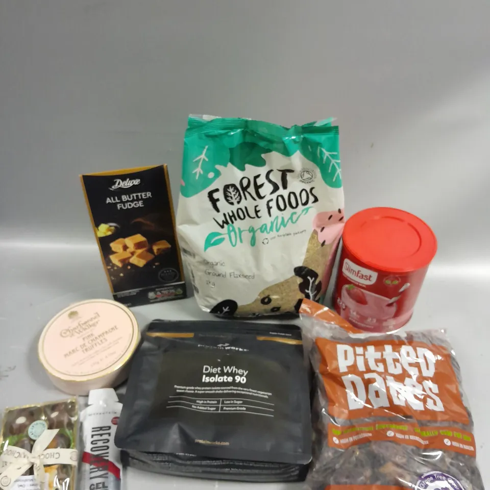 APPROXIMATELY 15 ASSORTED FOOD & DRINK PRODUCTS TO INCLUDE GROUND FLAX SEED, SLIM FAST SHAKE, PITTED DATES ETC 