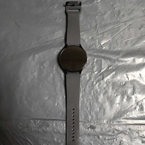 SAMSUNG GALAXY WATCH 6