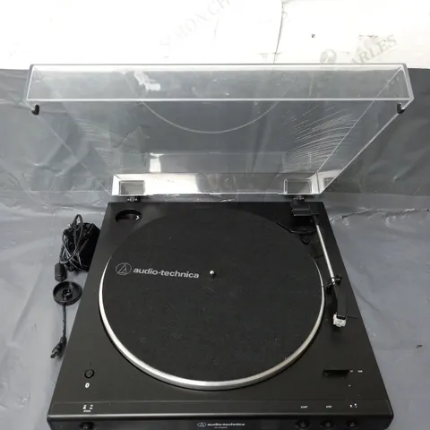 AUDIO-TECHNICA LP60XBT (BLACK) BLUETOOTH TURNTABLE