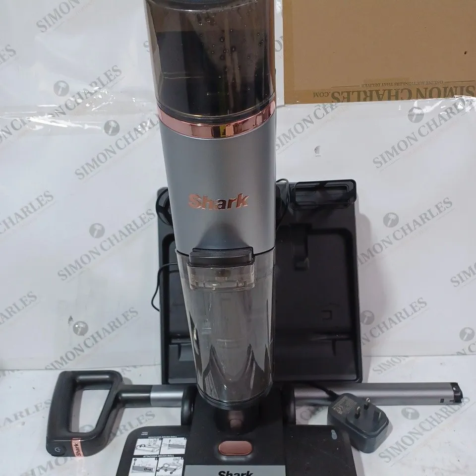 BOXED SHARK HYDROVAC HARD FLOOR WET & DRY CORDLESS CLEANER WD210UK