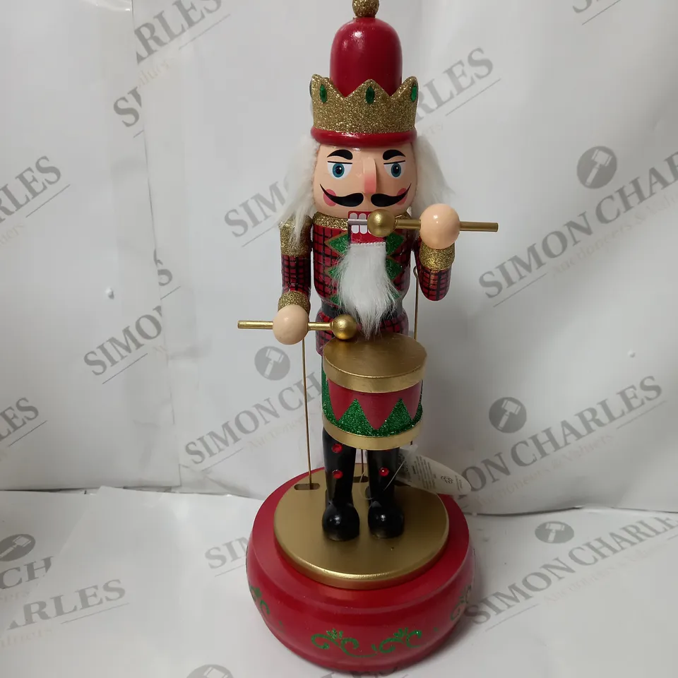 BOXED FESTIVE 32CM WOODEN ANIMATED MUSICAL NUTCRACKER