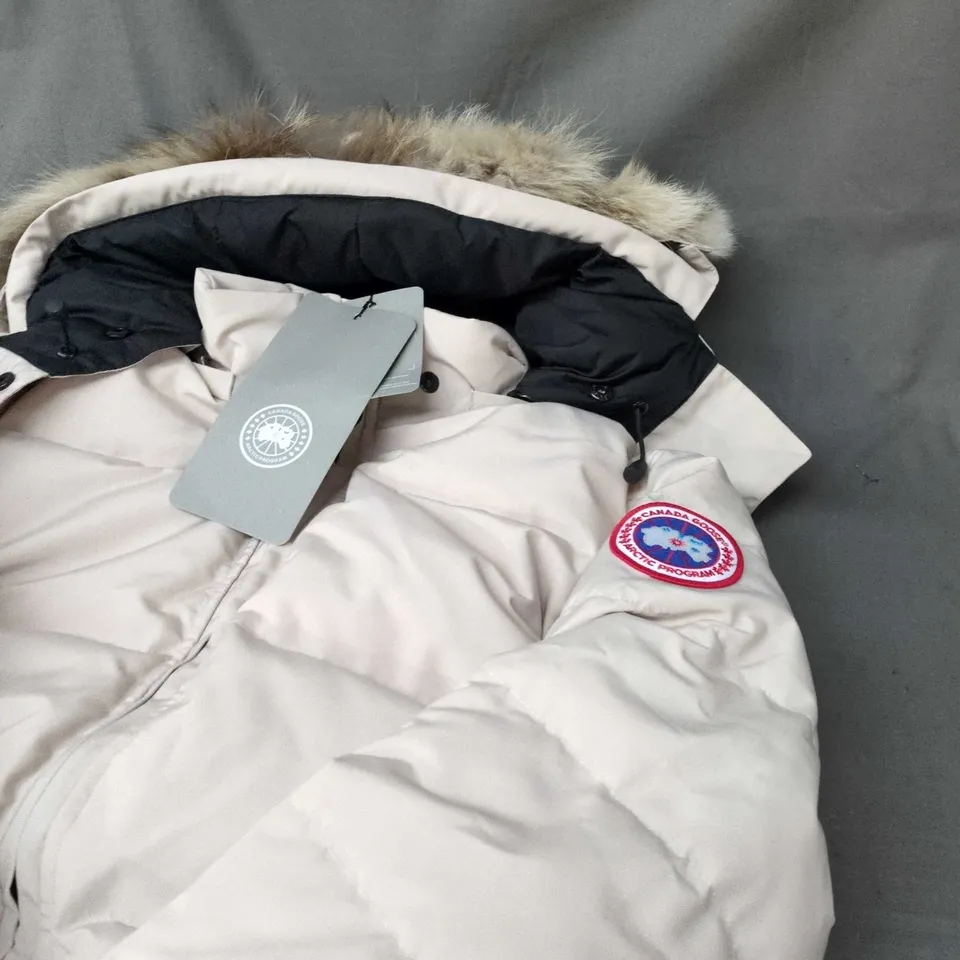 CANADA GOOSE WHITE PARKA WITH FUR TRIM HOOD - SIZE UNSPECIFIED