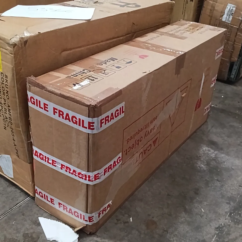 BOXED DESK - WHITE (1 BOX)