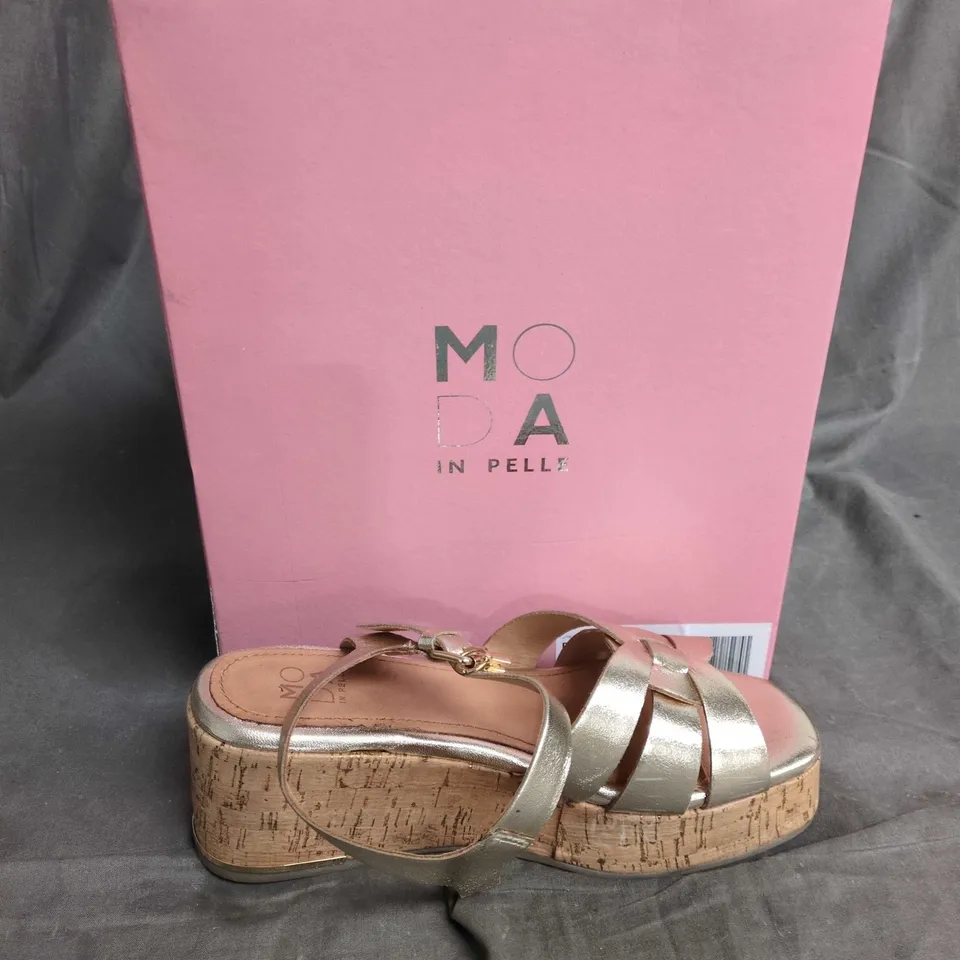 MODA IN PELLE POPPIE CHAMPAGNE GOLD LEATHER WOVEN TWO-PART WEDGE SANDALS – UK 5 (EU 38)