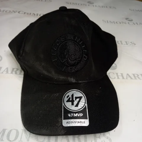 LEEDS UNITED BLACK CAP 