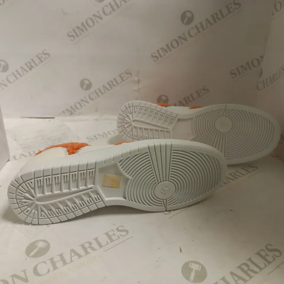 DESIGNER ORANGE/WHITE TRAINERS IN SIZE 39 - BOXED 
