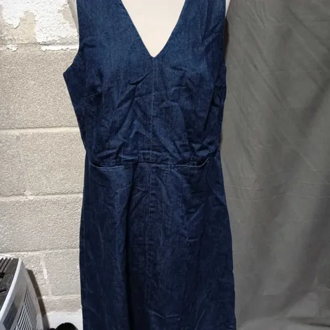 SEASALT CORNWALL DENIM SLEEVELESS DRESS WITH V-NECK - SIZE 16
