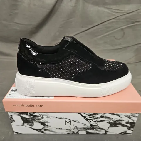 BOXED PAIR OF MODA IN PELLE BLACK SUEDE SLIP ON CHUNKY WEDGE TRAINERS - UK SIZE 39