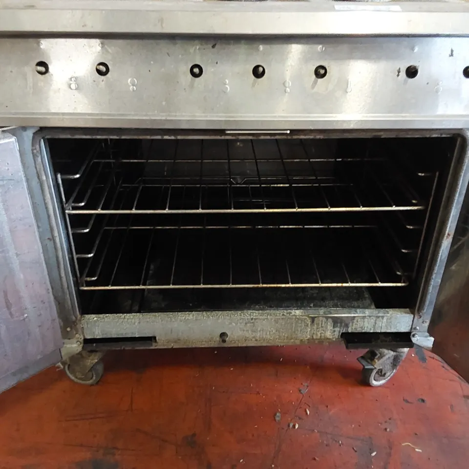 FALCON DOMINATOR 6-BURNER TOP GAS OVEN 