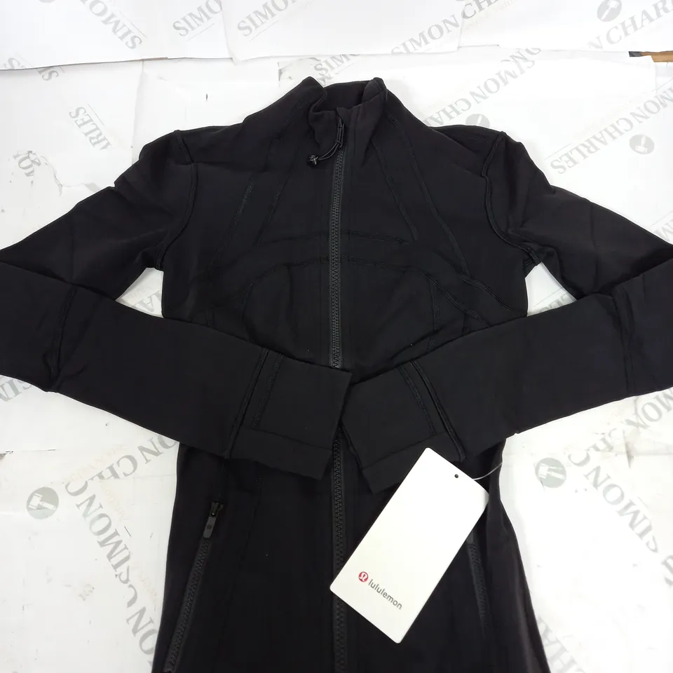 LULULEMON DEFINE JACKET SIZE 0
