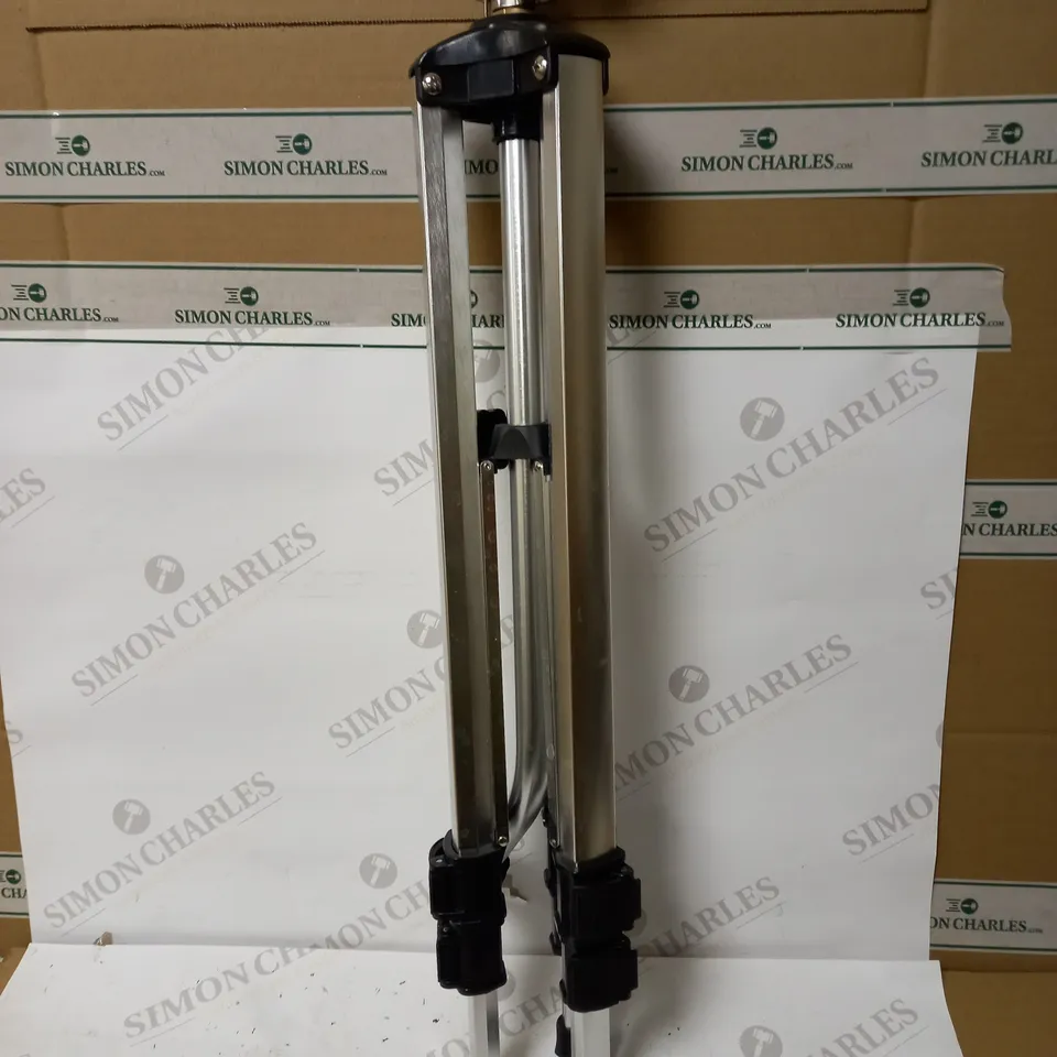 FLOPRO PROFESSIONAL METAL HEIGHT ADJUSTABLE TRIPOD SPRINKLER
