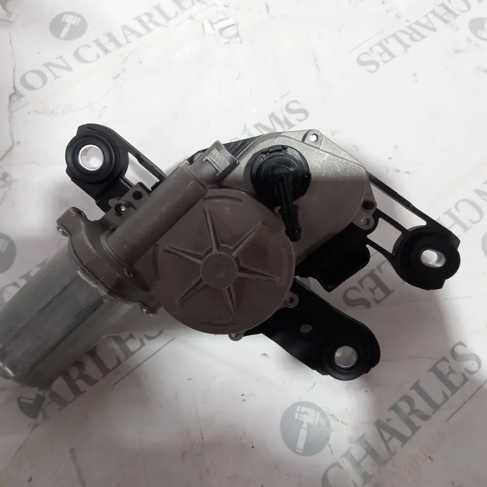 SKODA FABIA MK3 NJ REAR TAILGATE WINDSCREEN MOTOR 