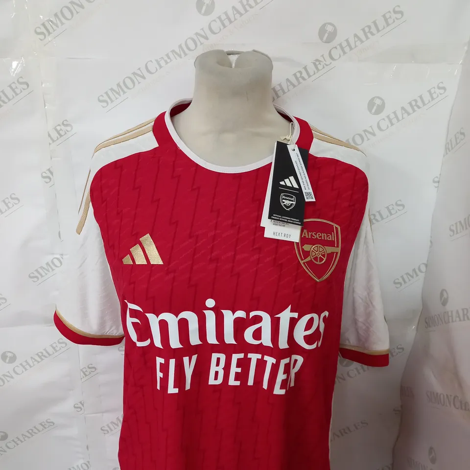 ARSENAL FC HOME SHIRT WITH SAKA 7 SIZE M