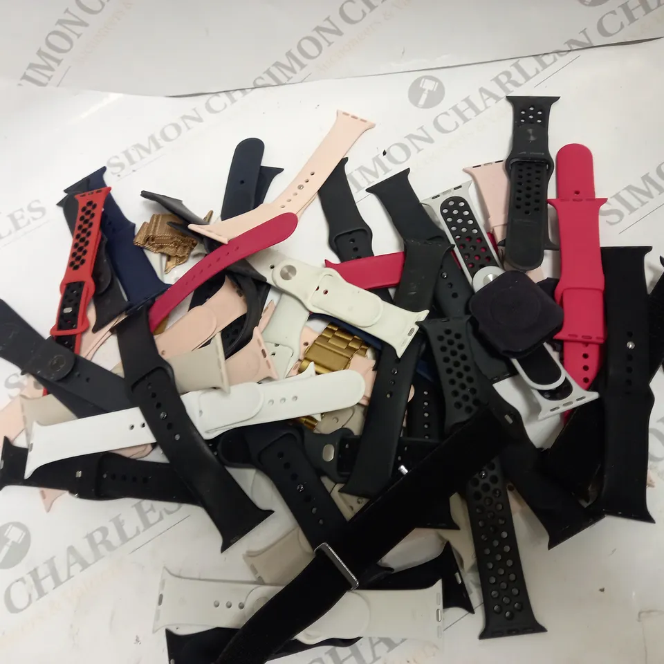 APPROX 30 ASSORTED LOOSE SMART WATCH STRAPS IN VARIOUS DESIGNS AND SIZES. 