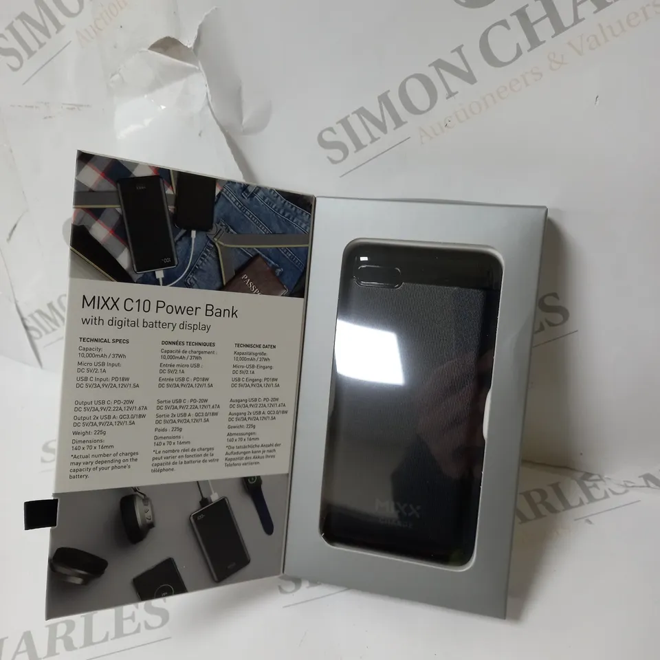 BOXED MIXX C10 3 PORT POWER BANK