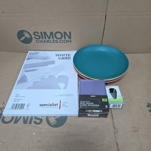 TOTE OF APPROXIMATELY 20 ASSORTED HOUSEHOLD ITEMS TO INCLUDE WHITE CARD, CARD HOLDERS, PET TRAINING FINGER CLICKER, PLATES ETC