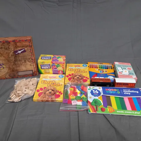 MEDUIM BOX OF ASSORTED TOYS TO INCLUDE MODELLING CLAY, WASHABLE PAINT AND PHONICS FLASHCARDS