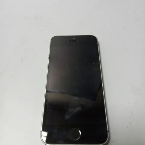 BOXED APPLE IPHONE SE SMARTPHONE 