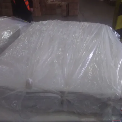QUALITY BAGGED DOUBLE 4'6" MEMORY FOAM POCKET SPR MATTRESS