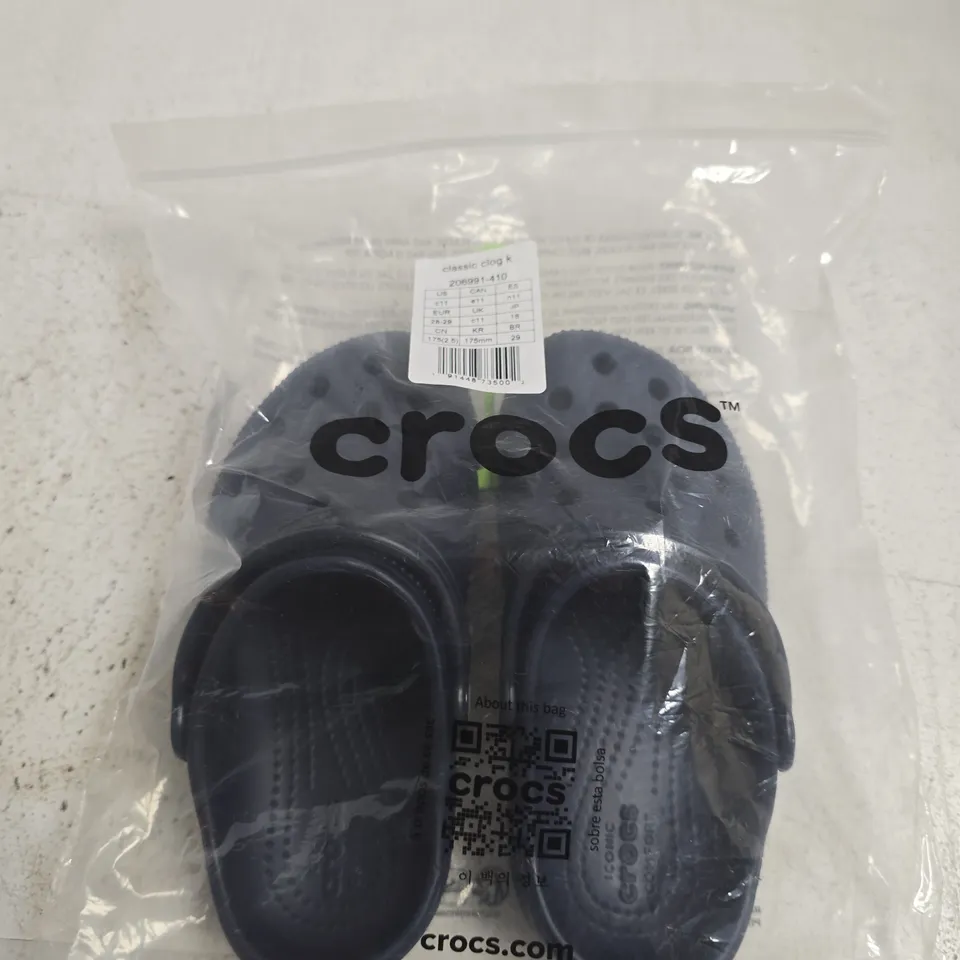 CROCS CLASSIC CLOGS – BLUE - KIDS - SIZE C11