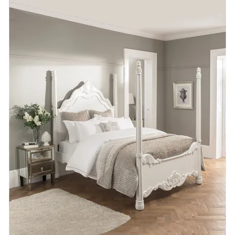 BRAND NEW BOXED HOMES DIRECT 365 WHITE ANTIQUE FRENCH STYLE FOUR POSTER BED KING SIZE (5 BOXES)