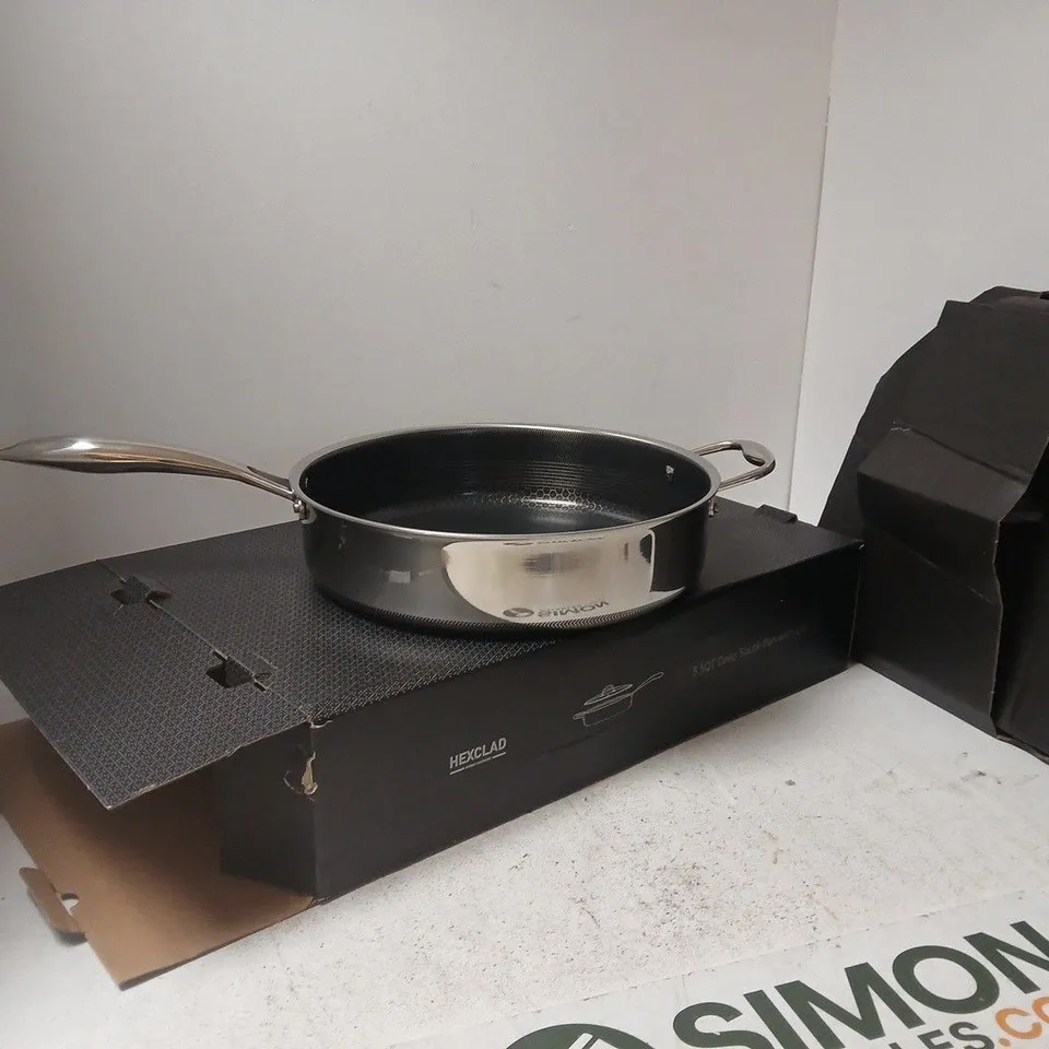 BOXED HEXCLAD 5.5 QT DEEP SAUTÉ PAN WITH LID