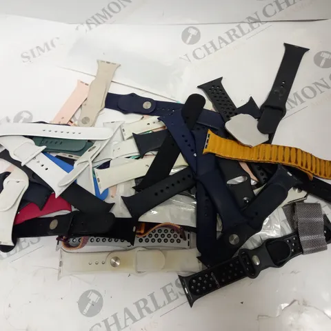 APPROX 30 ASSORTED LOOSE SMART WATCH STRAPS IN VARIOUS DESIGNS AND SIZES. 