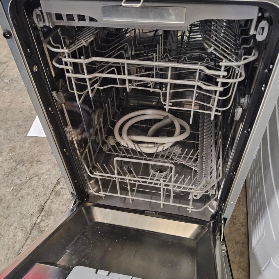 HISENSE HV520E40UK SLIMLINE FULLY INTEGRATED DISHWASHER
