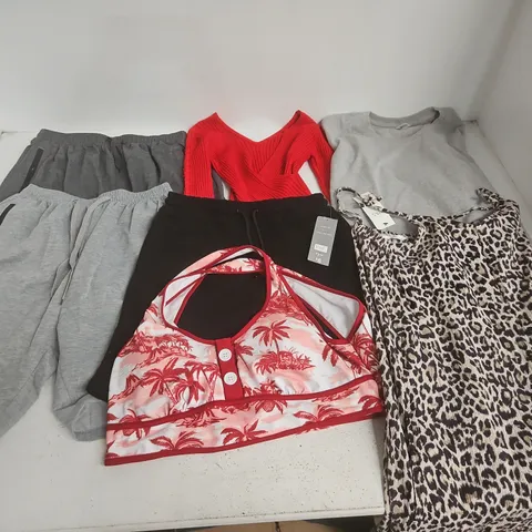 LARGE QUANTITY OF ASSORTED CLOTHING ITEMS TO INCLUDE F&F, M&S AND ZARA
