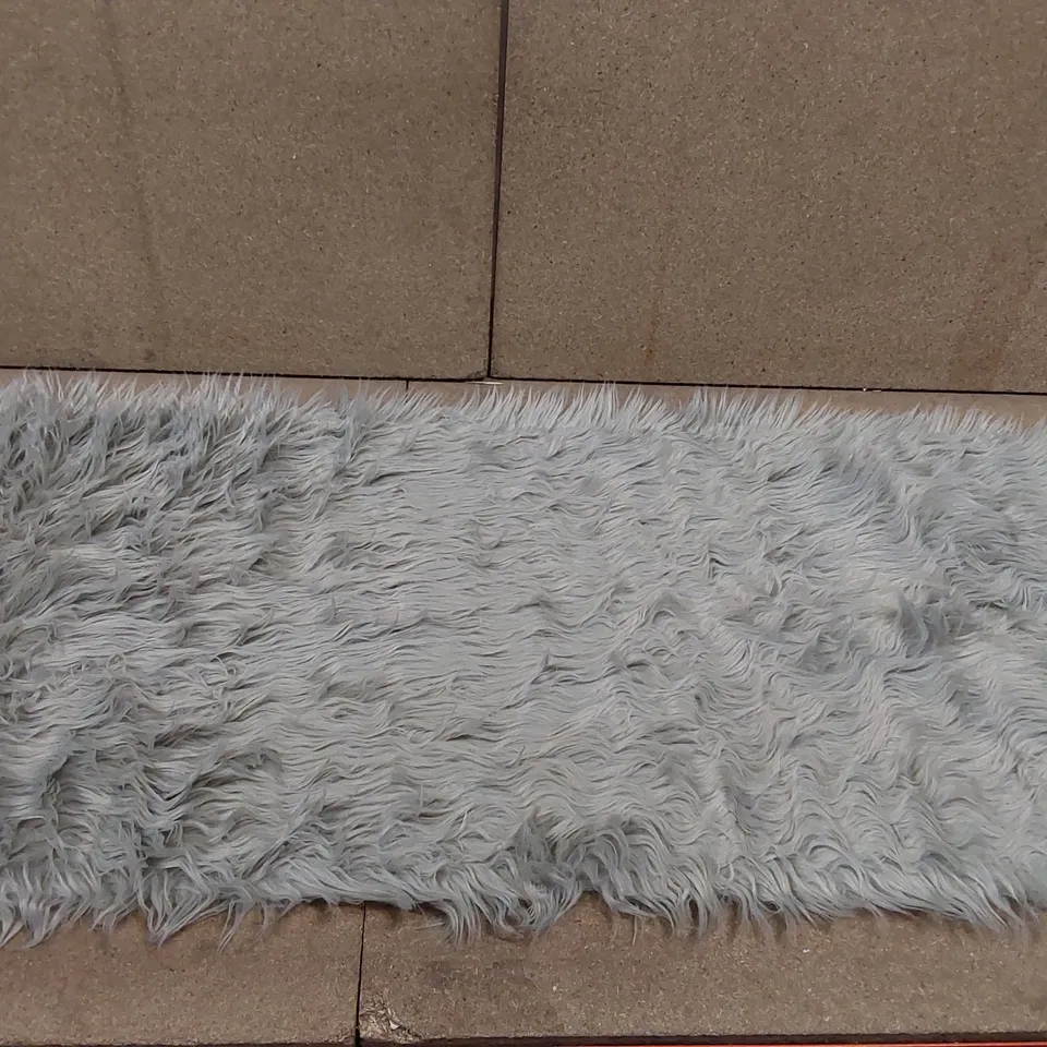 BRAND NEW PACO HOME PLAYA 960 AREA RUG IN GREY (50x150cm)
