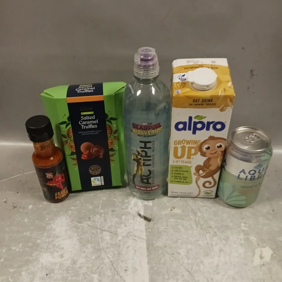 APPROXIMATELY 10 ASSORTED FOOD/DRINK PRODUCTS TO INCLUDE ALPRO DRINK, SALTED CARAMEL TRUFFLES, AQUA LIBRA DRINK ETC 