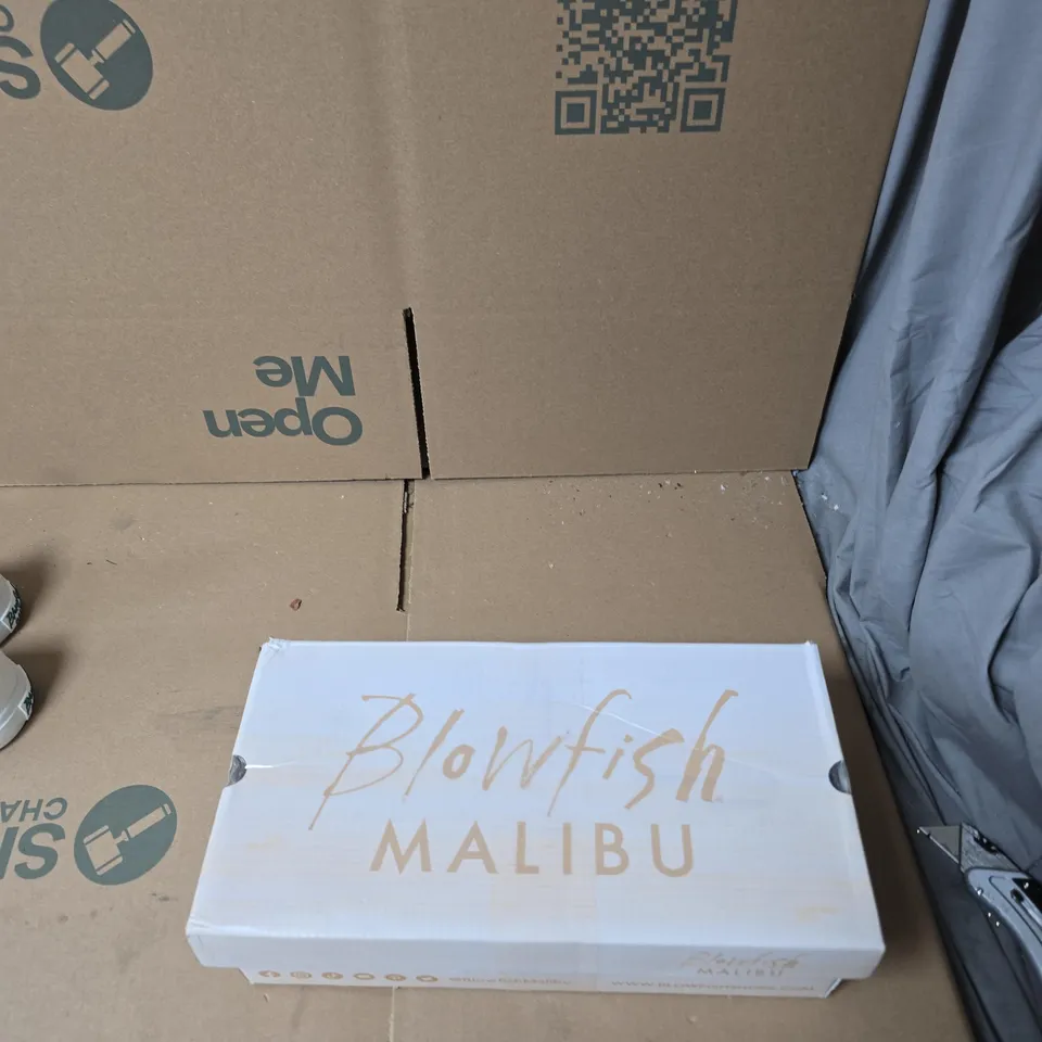 BLOWFISH MALIBU WHITE LOW-TOP SNEAKERS UK 7