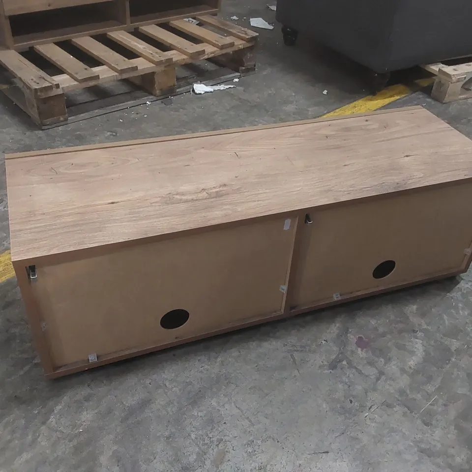 DESIGNER WOODEN TV CABINET