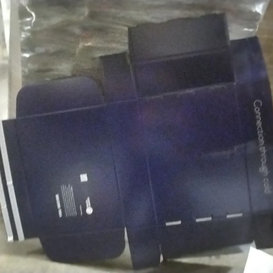 PALLET CONTAINING CARDBOARD BOXES