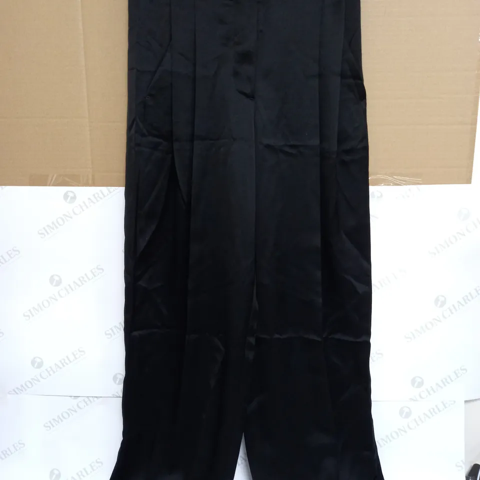 COS STRETCH PANTS IN BLACK - EU 36