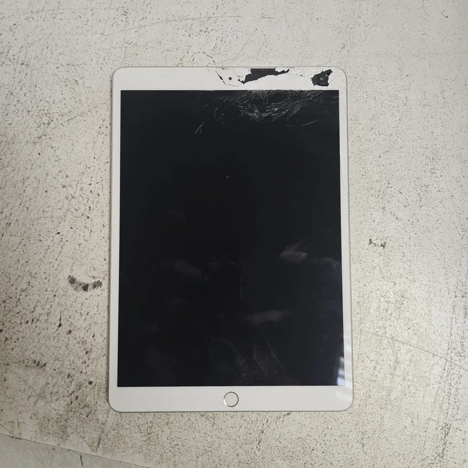 APPLE IPAD AIR (3RD GEN)
